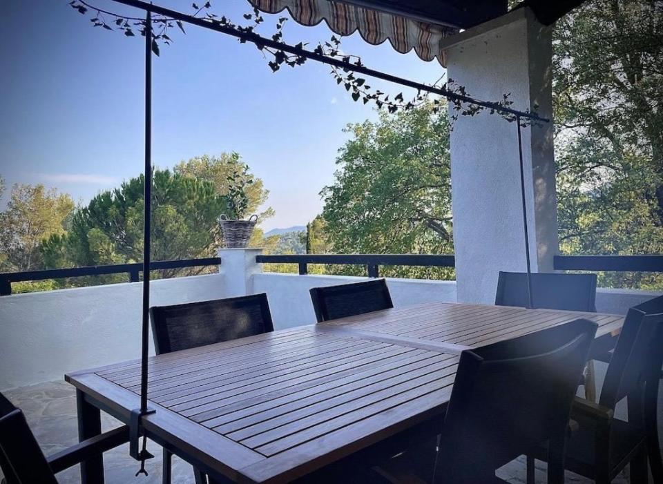 Villa Avec Piscine Au Calme Seillans Kültér fotó